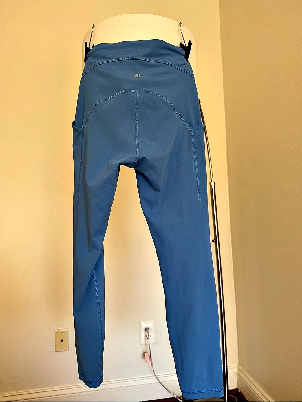 lululemon Power Thru High-Rise Tight 25" Blue Size 8